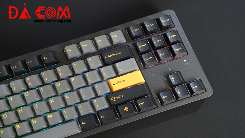 Ban-phim-dareu-ek87-pro-black-golden-cloud-switch5