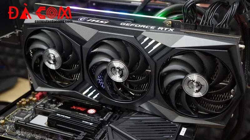 Card-do-hoa-vga-da-nang-0