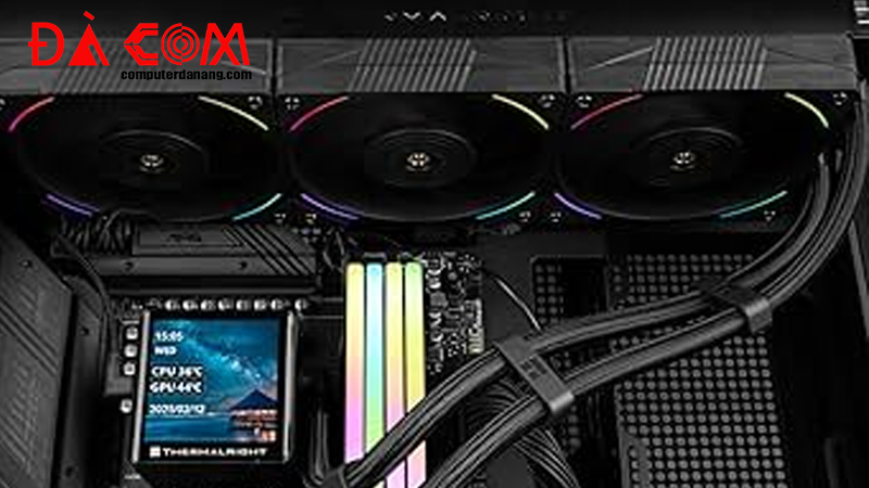 Tan-nhiet-nuoc-thermalright-frozen-vision-360-black-lcd5