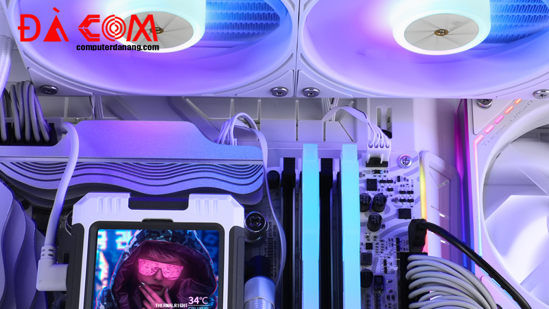 Tan-nhiet-nuoc-thermalright-frozen-warframe-240-white-argb-lcd5