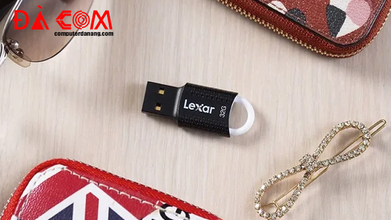 Usb-2-0-lexar-jumpdrive-v40-128gb5